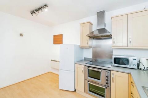 1 bedroom flat to rent, Channel Way, Ocean Village, Southampton