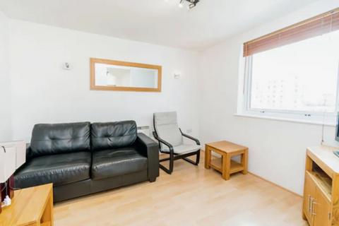 1 bedroom flat to rent, Channel Way, Ocean Village, Southampton