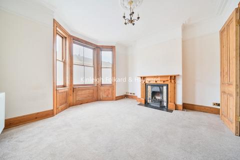 3 bedroom house to rent, Malpas Road London SE4