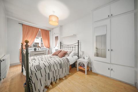 2 bedroom house for sale, Tudor Grove, London Fields, E9