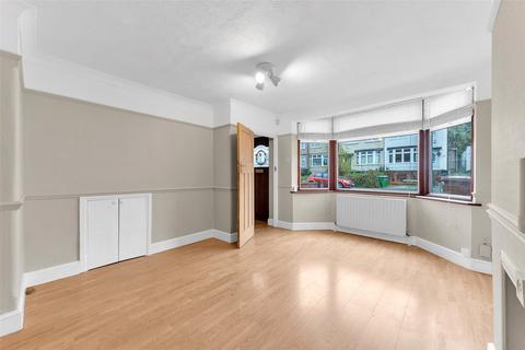 91 Elstree Gardens, Belvedere, DA17 5DR
