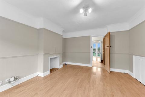 91 Elstree Gardens, Belvedere, DA17 5DR