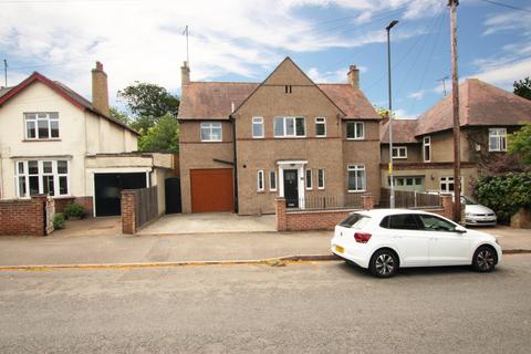 4 bedroom detached house for sale, Blandford Avenue, Kettering, Northamptonshire, NN16