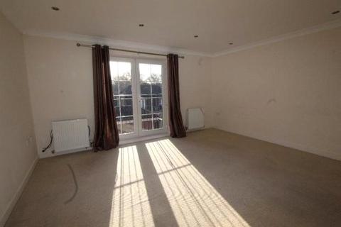 2 bedroom flat to rent, Station Road, Southampton SO31