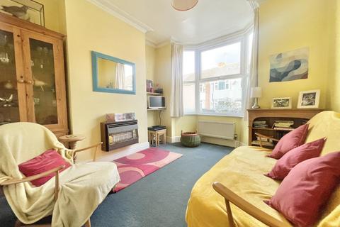 19 Ebrington Road, Exeter, EX2 8JQ