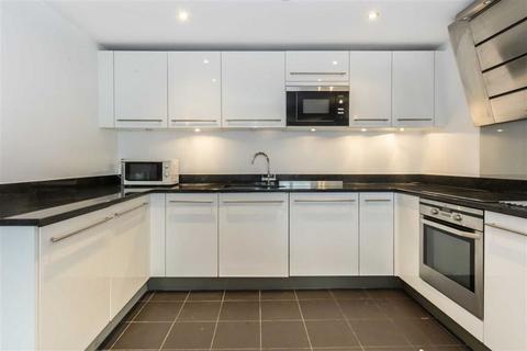 2 bedroom flat to rent, Argyll Road, London SE18