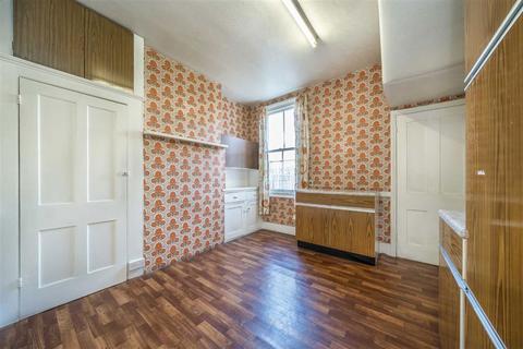 2 bedroom terraced house for sale, Mallet Road, London SE13