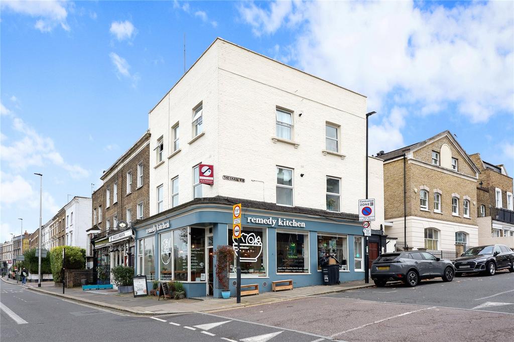 Wandsworth Road, Clapham, London, SW4 2 bed apartment to rent - £2,500 ...