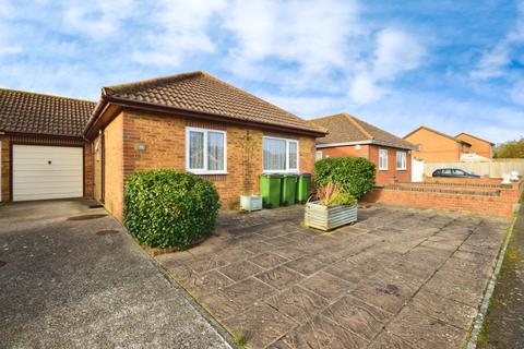 3 bedroom semi-detached bungalow to rent, Poplar Lane Lydd TN29