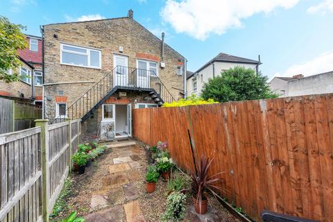 2 bedroom flat for sale, Morgan Road, Bromley, BR1