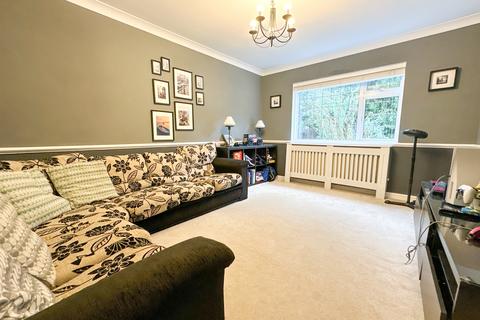 4 bedroom detached house for sale, Wraysbury, Berkshire