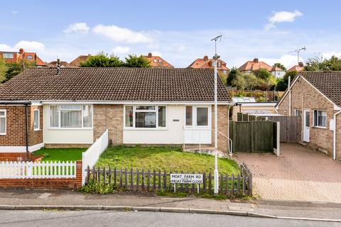 2 bedroom semi-detached bungalow to rent, Moat Farm Road, Folkestone, CT19