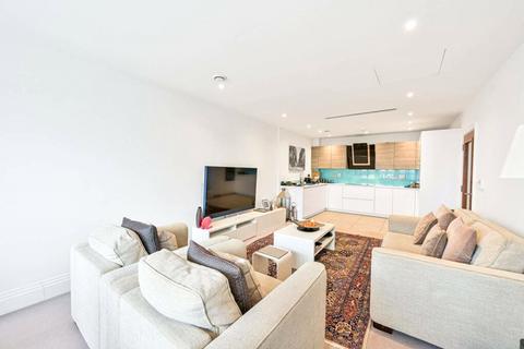 2 bedroom apartment for sale, Hurley Court, High Road, North Finchley, London, N12