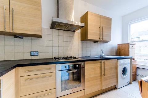 1 bedroom flat to rent, Gascony Avenue, West Hampstead, London, NW6