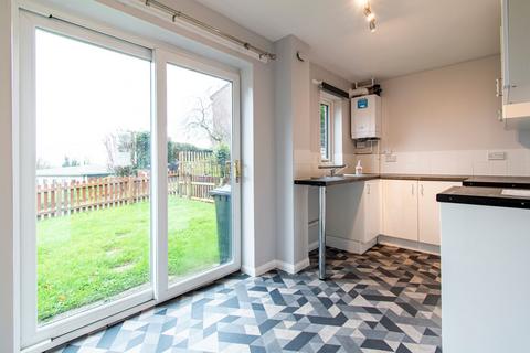 2 bedroom terraced house to rent, Pavlova Court, Liskeard, PL14