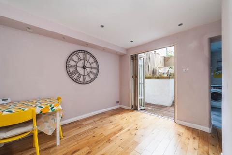 1 bedroom flat for sale, Hurst Street, Herne Hill