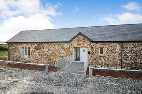 4 bedroom barn conversion to rent, Holsworthy, Devon