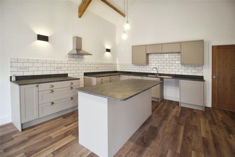 4 bedroom barn conversion to rent, Holsworthy, Devon