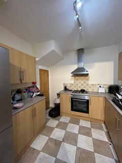 6 bedroom terraced house to rent, Cavendish Road, Newcastle upon Tyne NE2