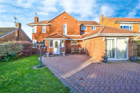 3 bedroom detached house for sale, Peafield Lane, Mansfield NG19