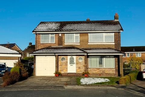 5 bedroom detached house for sale, Salthouse Close, Bury BL8