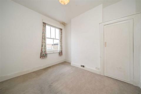 3 bedroom terraced house for sale, Rosebery Road, London SW2