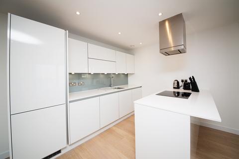 3 bedroom apartment to rent, Yabsley Street, London E14