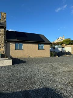 2 bedroom bungalow to rent, Mynytho, Pwllheli LL53