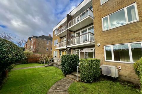 2 bedroom apartment to rent, Eastbury Place, Northwood HA6