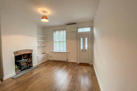 2 bedroom terraced house to rent, New Street, Wilmslow, SK9