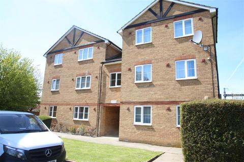 2 bedroom apartment to rent, Maplin Park, Langley, Berkshire