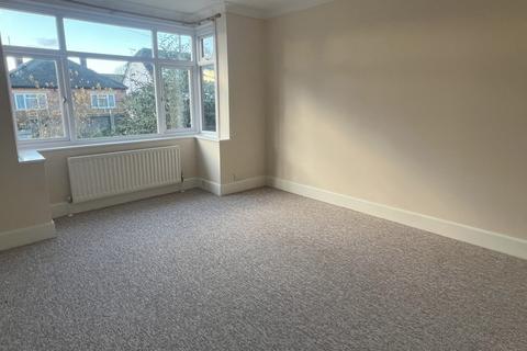 3 bedroom detached bungalow to rent, Ringwood