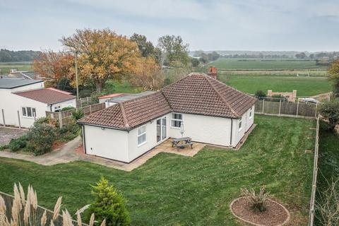 4 bedroom detached bungalow for sale, Perrys Lane Farm, Cawston, NR10