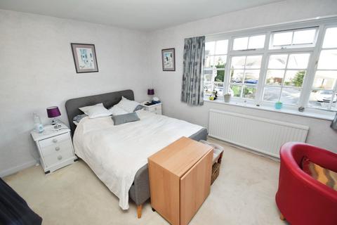 4 bedroom detached house for sale, Fern Court, Keighley BD20