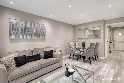 5 Chaplin Mews, Witham, CM8 1FW