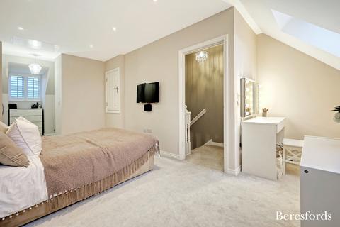 5 Chaplin Mews, Witham, CM8 1FW