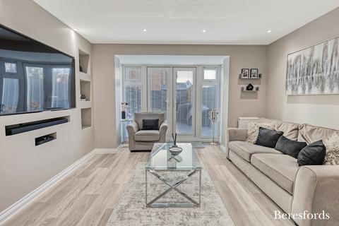 5 Chaplin Mews, Witham, CM8 1FW