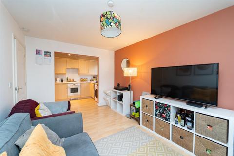 2 bedroom apartment for sale, Chelsfield Grove, Chorlton