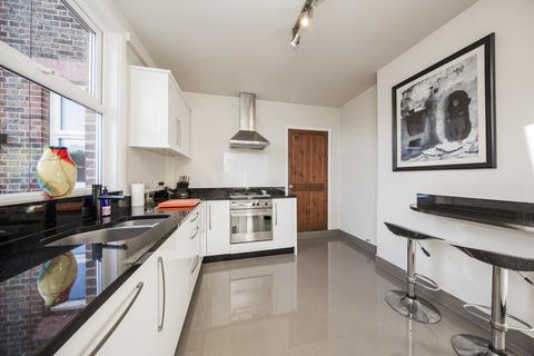 2 bedroom detached house for sale, St. Peters Street, Tunbridge Wells