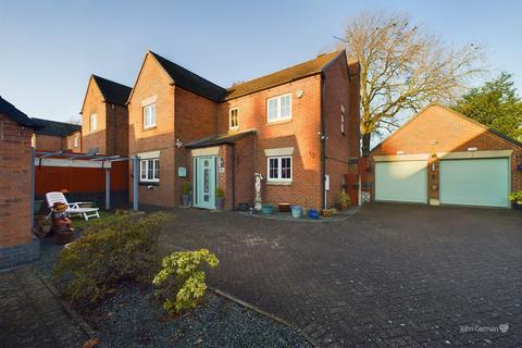 5 bedroom detached house for sale, Sunnyside, Newhall, Swadlincote