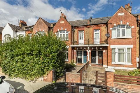 2 bedroom maisonette for sale, Dornton Road, London SW12