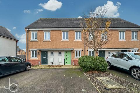 2 bedroom terraced house for sale, Hampton Court Close, Colchester