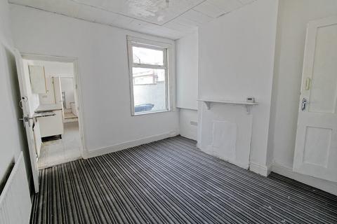 3 bedroom terraced house for sale, Moores Road, Off Melton Road