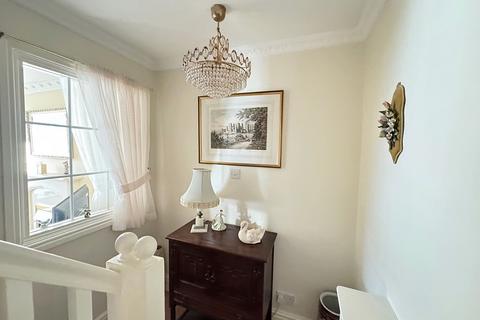 11 John Nash Square, Kenilworth, CV8 1RJ