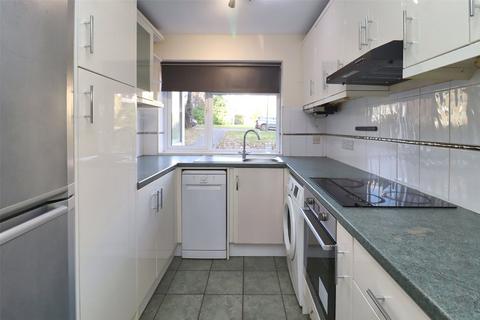 2 bedroom flat for sale, Fircroft Court, Surrey GU22