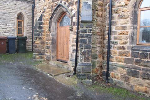 2 bedroom maisonette to rent, Cemetery Road, Barnsley