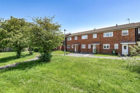 3 bedroom terraced house to rent, Barn Close,  Bracknell,  RG12