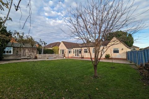 4 bedroom detached bungalow for sale, Northfield Lane, Wickersley