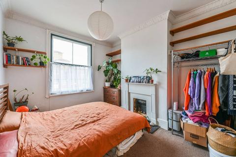 139 Lansdowne Way, London, SW8 2NP