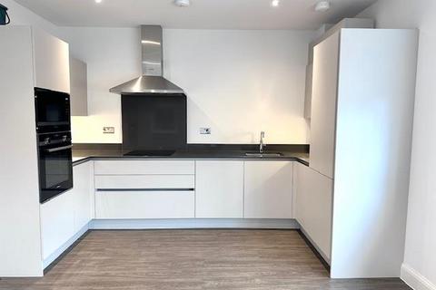 2 bedroom flat to rent, Everard Close, St. Albans